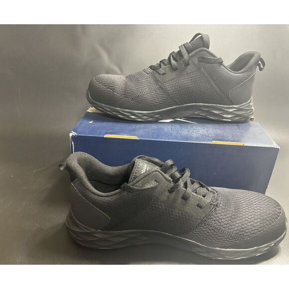 Reebok Other - Reebok NIB Men's Astroride Strike Athletic Work Shoes in‎ Black Size 11M.